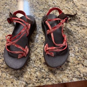 Very cute and fun Chacos